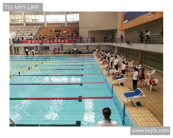 泳池明星崛起：从训练到赛场的辉煌历程与背后故事揭秘